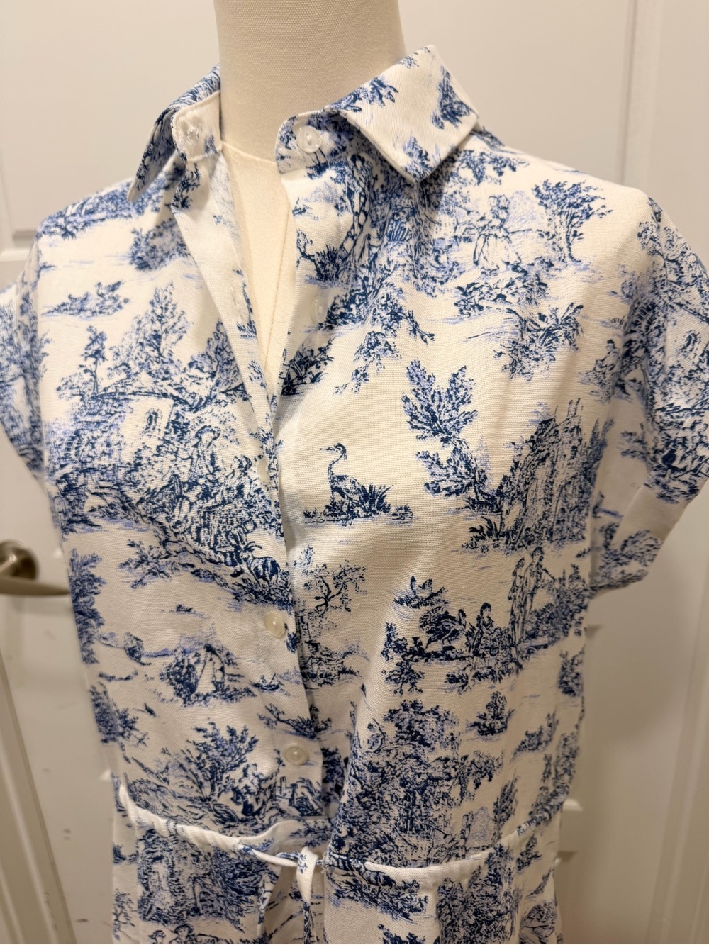 Vici Sunday Best Blue and White Toile Linen-Blend Mini Dress NWT - Picture 6 of 10